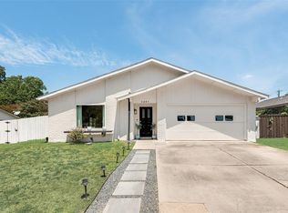 2805 Churchill Way, Garland, TX