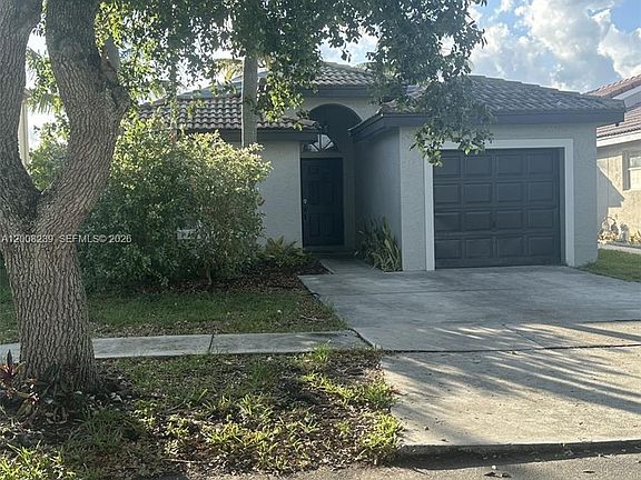 2nd image of 18022 SW 29th Ln