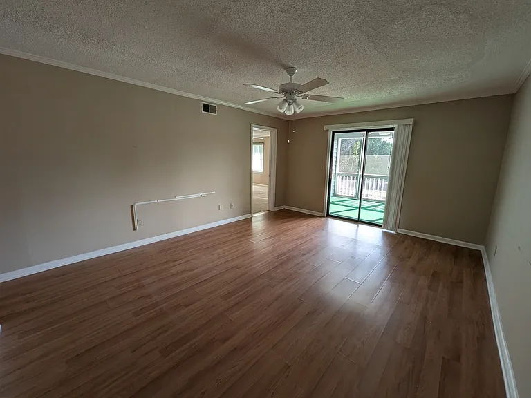 2505 W Broad St #326 — Photo 6