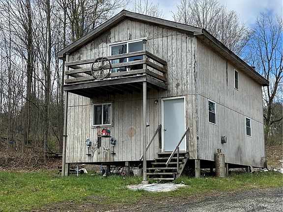 2nd image of 1318 Chambers Rd