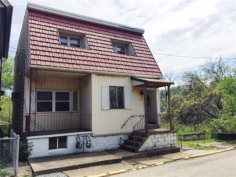 1st image of 304 Glosser St
