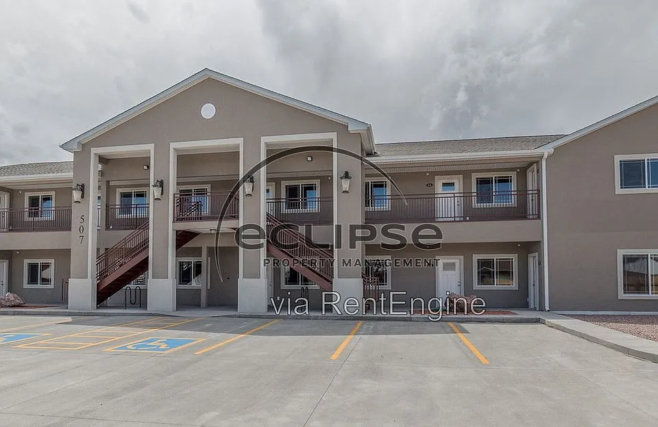 507 Murphy Dr #4B