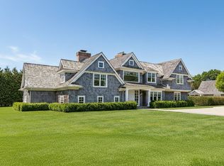 13 Beach Ln, Quogue, NY 11959