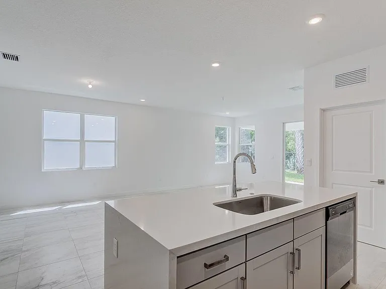 7188 Trotwood Ln — Photo 10