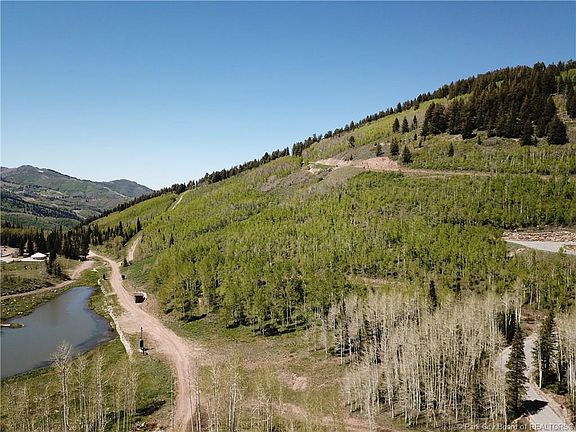3rd image of 250 White Pine Canyon Rd #250