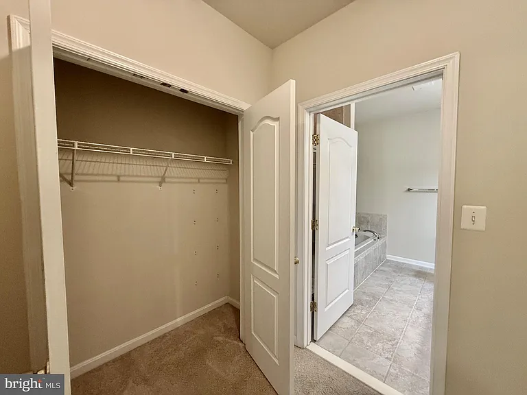 9720 Holmes Pl #403 — Photo 12