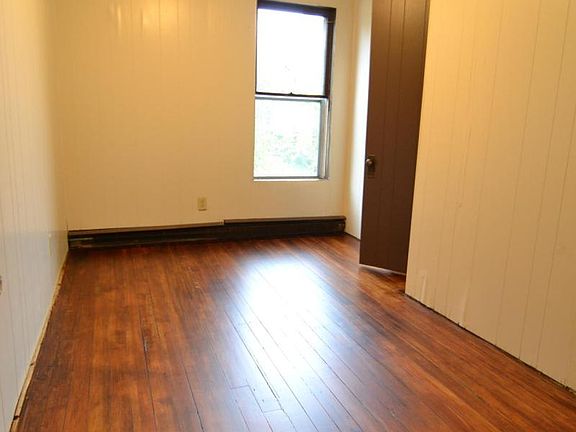 4th image of 258 Western Ave APT 2W