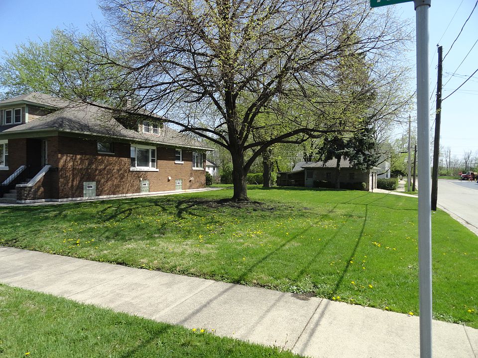 1st image of 128 Anita St