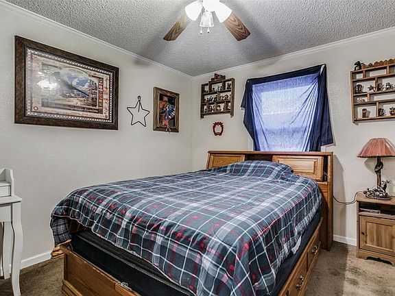 2nd image of 1929 Creek Wood Ct