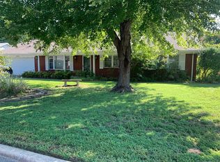 212 Bel Aire Pl, Muskogee, OK 74403