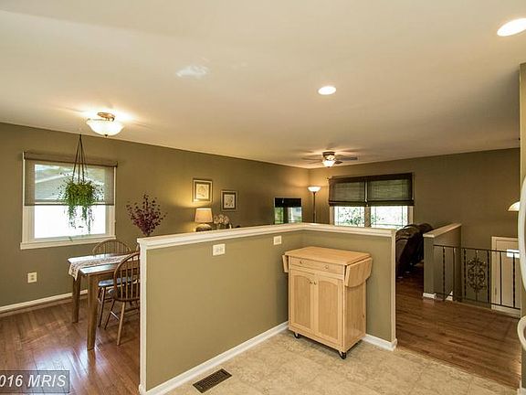 Open Kitchen