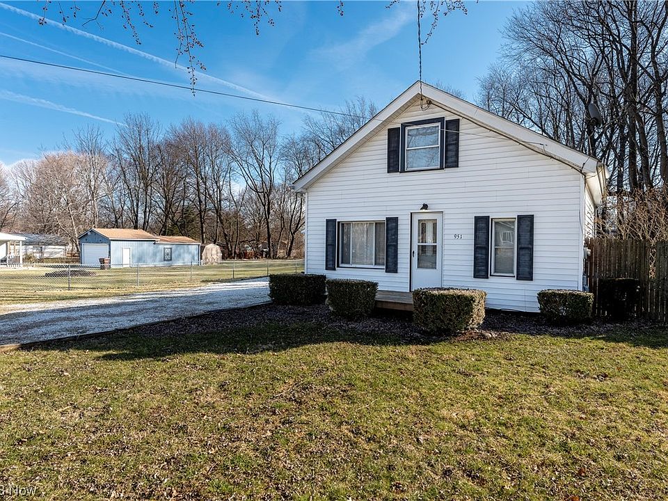 951 Crestline Dr, Akron, OH 44312 Zillow