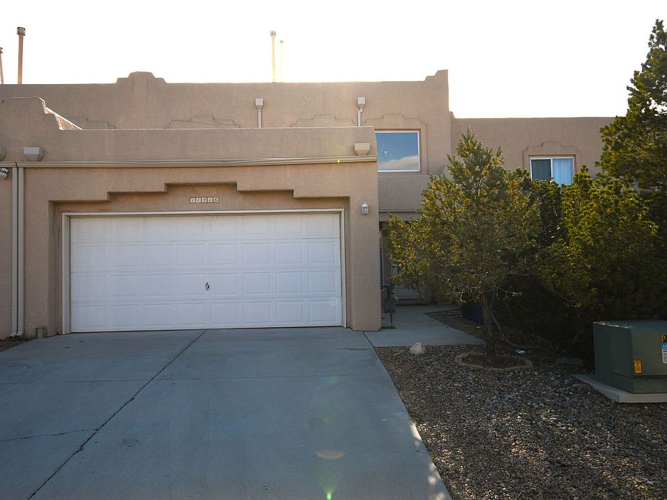 1st image of 11216 Campo Del Sol Ave NE