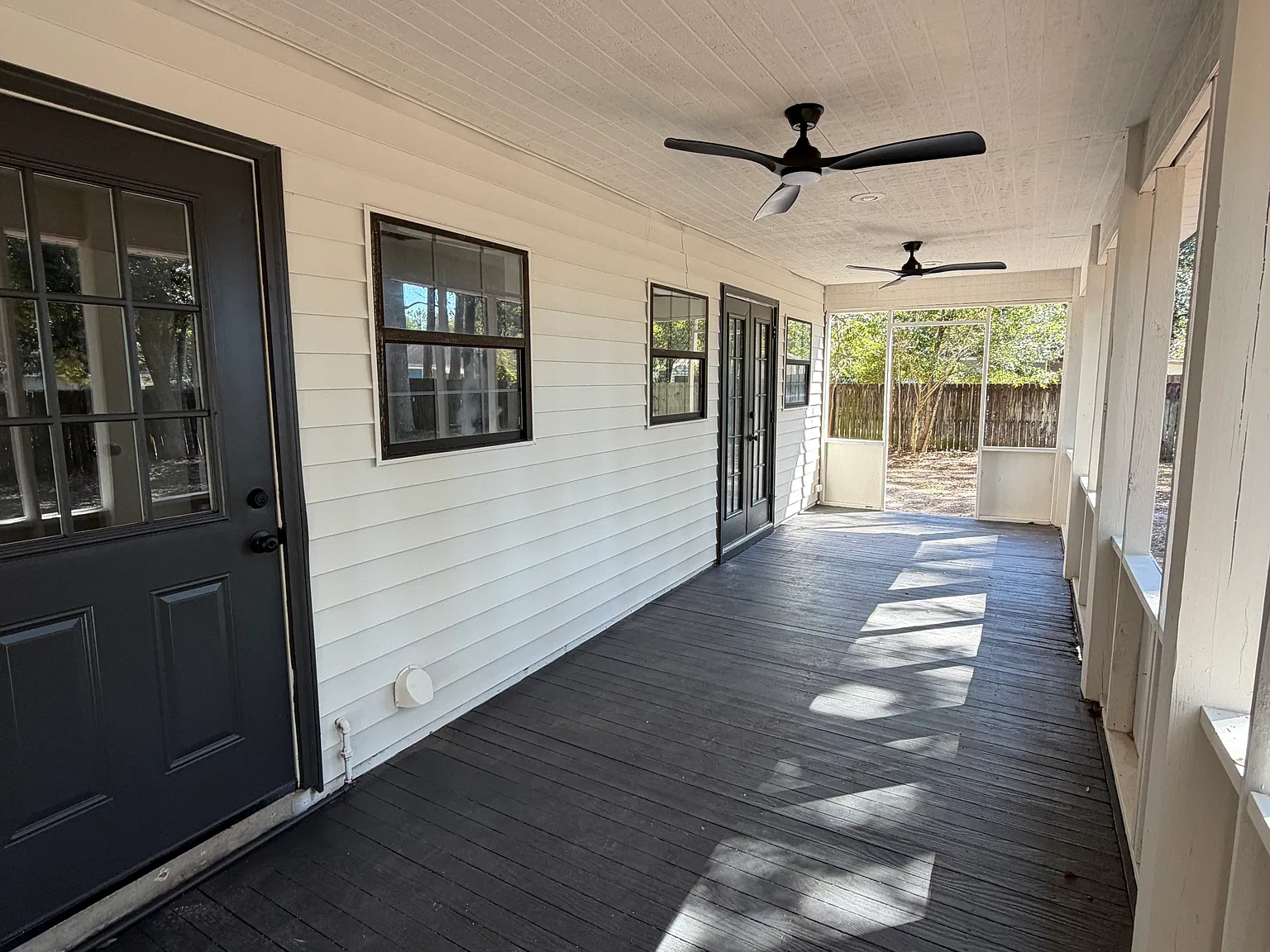 4 bed, 1560 sqft, $1,490 — Photo 2