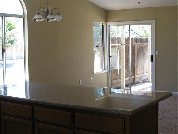 5th image of 2254 Heritage Manor Dr
