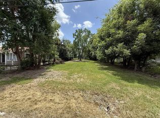 3147 Waverly St, Beaumont, TX 77705