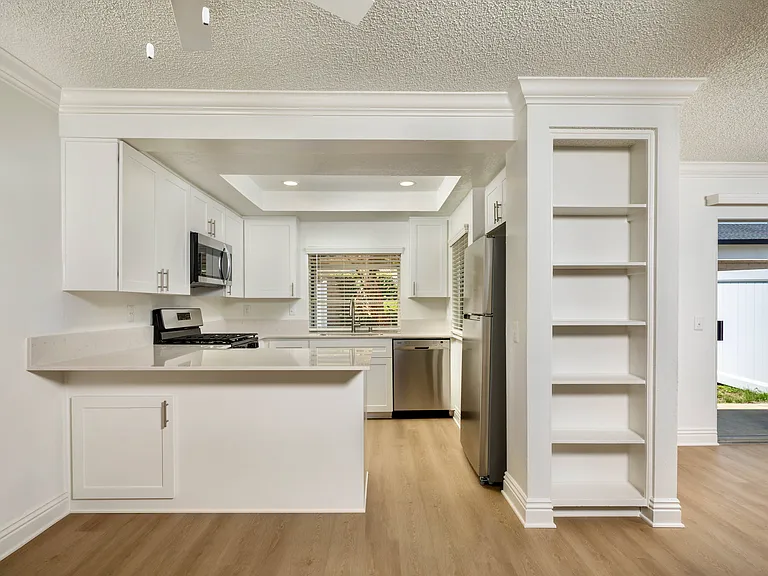 Rancho Vista — Photo 17