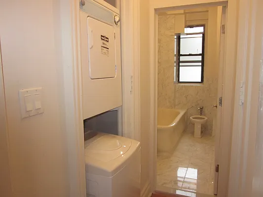 Rented by Metropolitan Equities | media 15