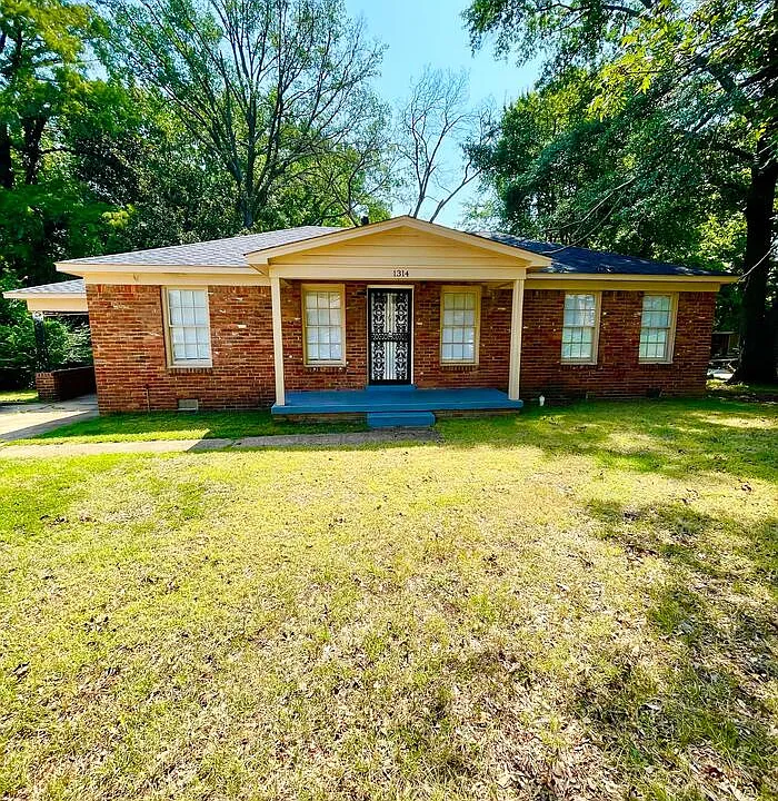 1314 Randall Dr