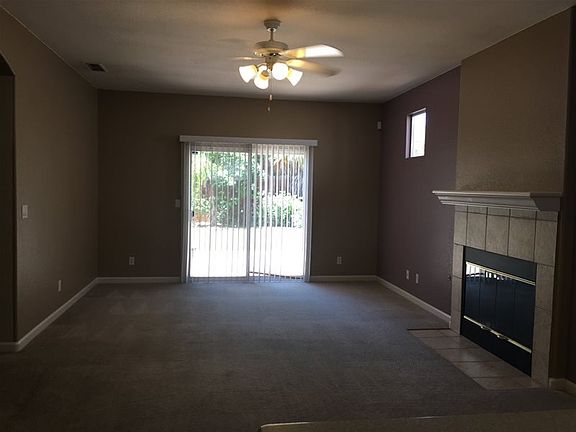 4th image of 1073 Earnhardt Dr