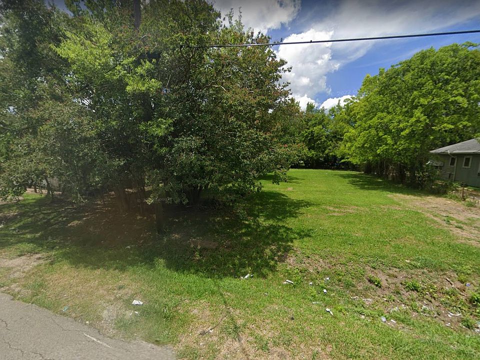 1st image of 3145 Renaud St