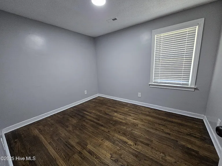 5968 Acorn Rd — Photo 8