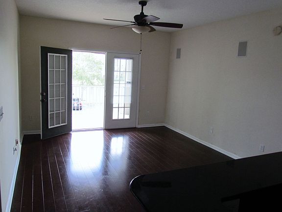 5th image of 14353 Fredricksburg Dr APT 904