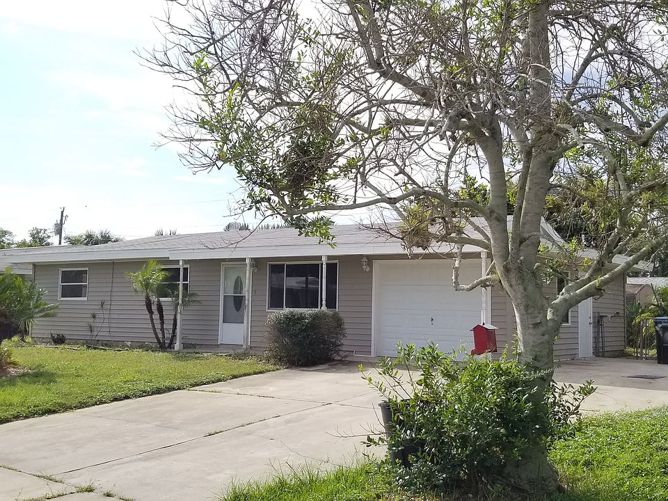 1st image of 2812 Floresta Dr NE