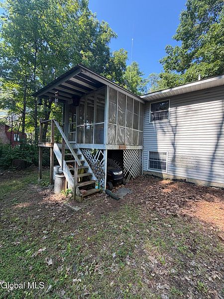 2nd image of 340 Grange Road