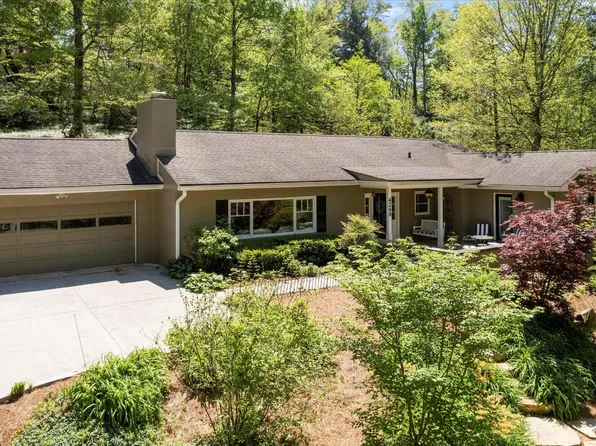4248 SW Valencia Rd, Knoxville, TN 37919