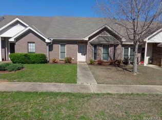 967 Peachtree St, Prattville, AL 36066