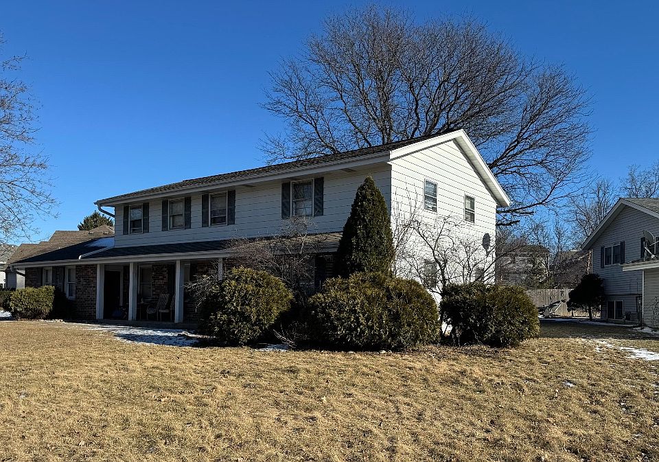 1st image of 9833 W Plainfield Ave