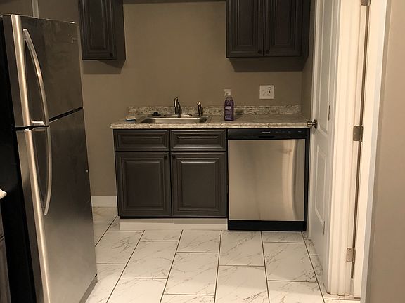 2nd image of 1590 S 500 E APT 1
