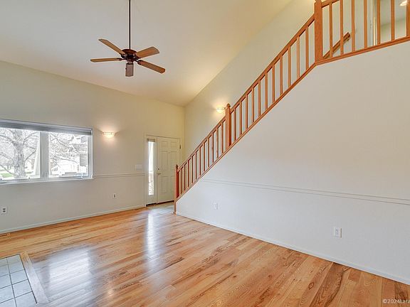 5th image of 736 Cimarron Dr