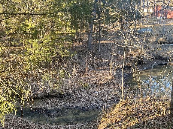 5th image of 165 Little River Bnd