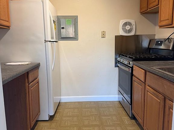 4th image of 3803 Saint Barnabas Rd #T103