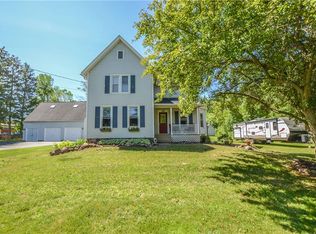 300 Berg Rd, Ontario, NY 14519