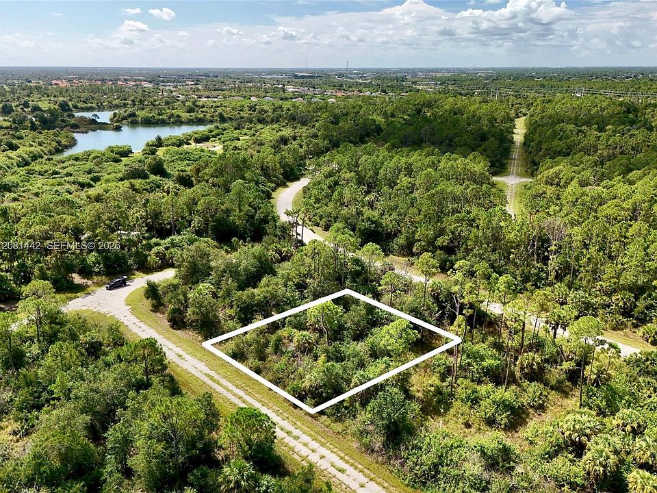 1st image of Oberon Circle Oberon Cir N
