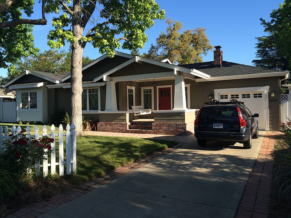 1st image of 18845 Devon Ave