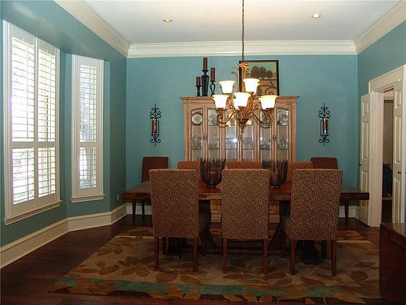 5th image of 3313 Caleo Ct