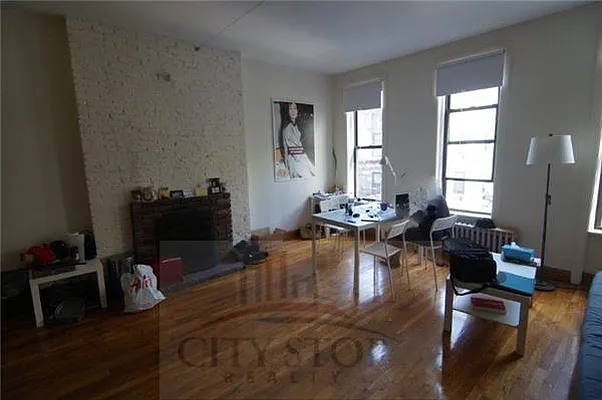 Rented by City Stop Realty | media 5