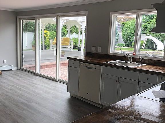 5th image of 10 Cliftwood Pl
