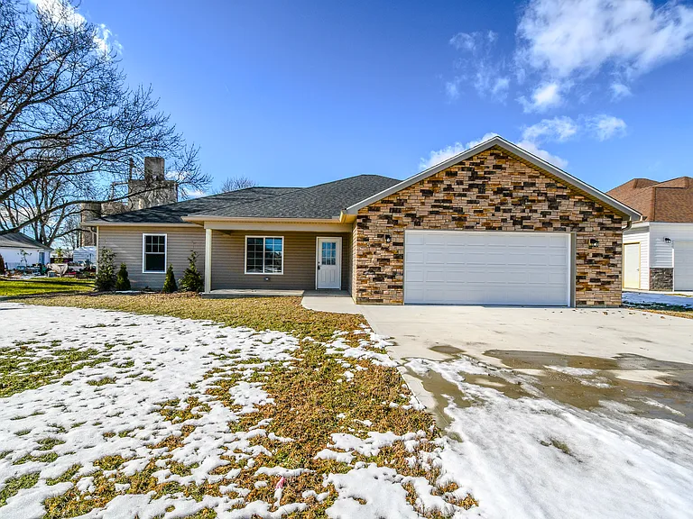 511 Cherry Ln — Photo 28