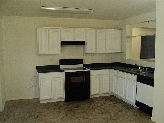 2nd image of 11776 W Dahlia Dr
