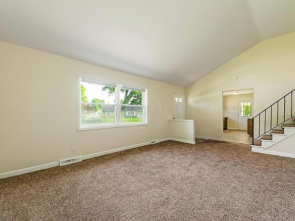 2nd image of 3715 Shamrock Dr