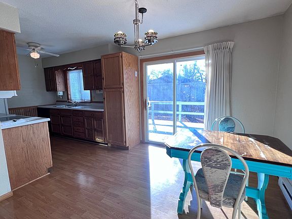 4th image of 424 Ross Ave