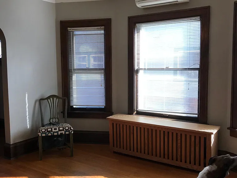 2028 Seabury Ave — Photo 6