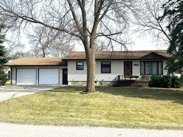 109 S 6th St, Arlington, SD 57212