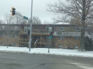 2900 Taylor Ave APT 2, Springfield, IL 62703