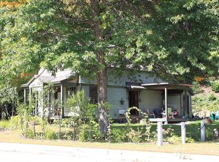 437 Main St, Proctorsville, VT 05153